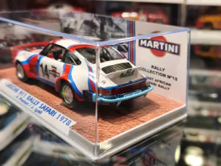 Fly E2110 Porsche 911 Rally Safari Limpio