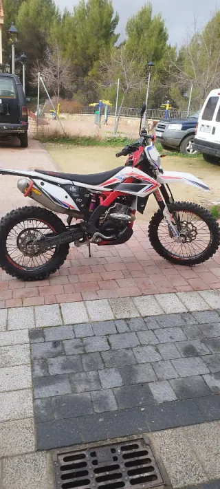 GasGas EC 300 F 4T 30 TH motor Yamaha 2014 con ITV