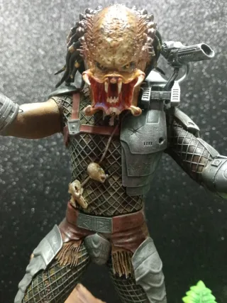 Figura Predator Realista Coleccionable