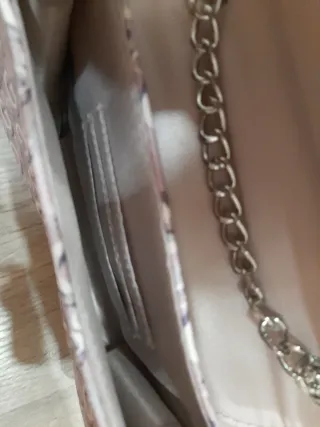 Bolso Guess bandolera rosa