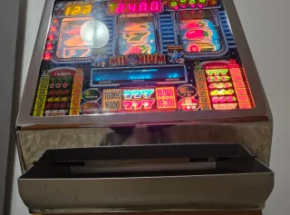 Máquina tragaperras Cirsa Millenium Megatron