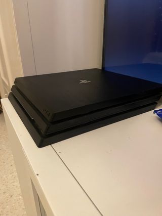 Sony PS4 Pro Negra