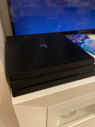 Sony PS4 Pro Negra