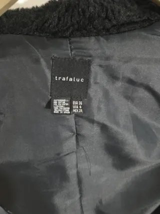 Chaqueta gris invierno con cuello de pelo T. 38