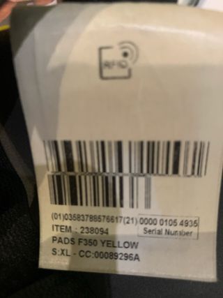 Espinilleras Kipsta Fútbol Amarillas