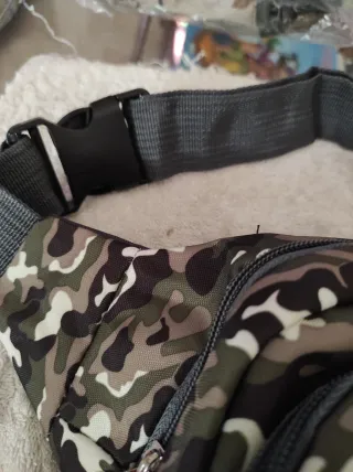 Riñonera camuflaje lona plastificada