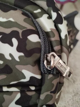 Riñonera camuflaje lona plastificada