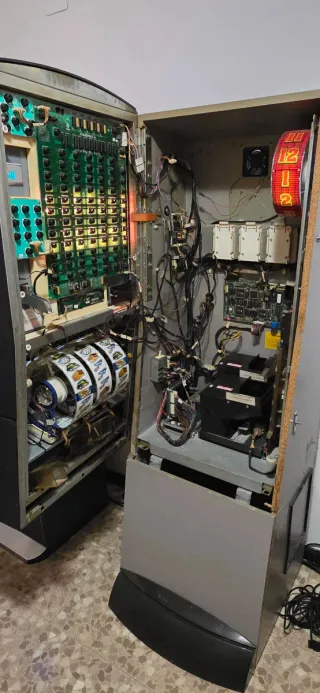 Tragaperras Manos a la Obra Premio 120€