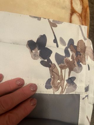 Tende Ikea floreali bianche e marroni