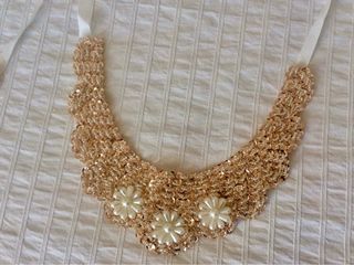 Collar/Gargantilla Dorado con Perlas/a estrenar