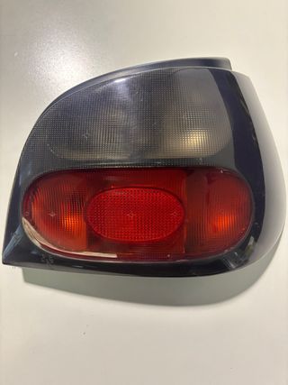 Piloto trasero Renault Megane