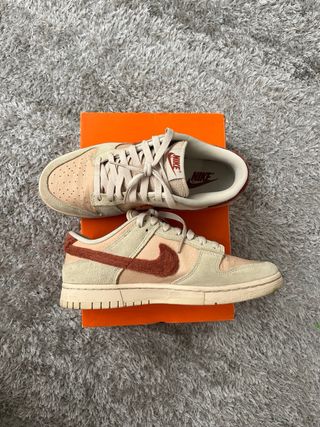 Zapatillas Nike Beige y Marrón