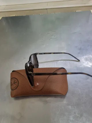 Occhiali da sole Ray-Ban marroni