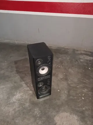 Altavoces Behringer MS40 Autoamplificado leer bien