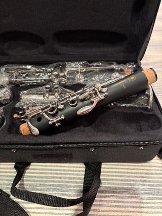 Clarinete  YCL-450 Bb 17 Llaves