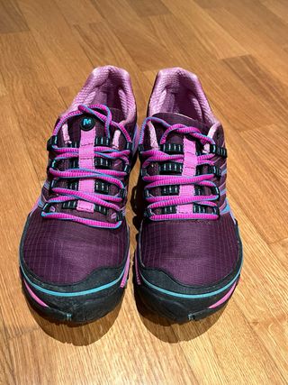 Zapatillas Merrell Trekking para mujer Talla 37.