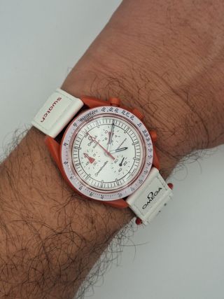 Omega x Swatch Mission to Mars SO33R100 Nuovo