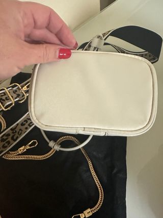 Bolso Bimba y Lola Blanco y Dorado