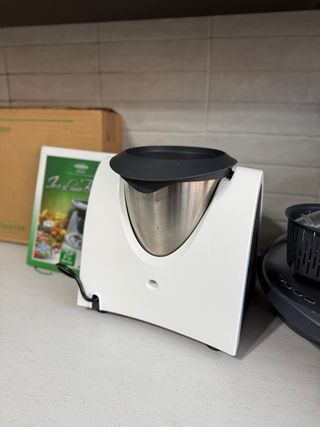 Bimby Vorwerk TM31 completo di tutto