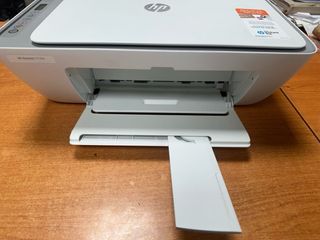 Impresora HP DeskJet 2720e