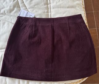 Falda pana granate talla M.