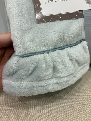 Preziosa Plaid con Frill 130x160 cm