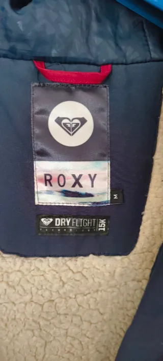 Chaqueta Roxy Granate con Capucha