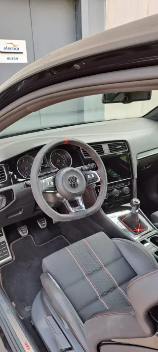 Volkswagen Golf 2016