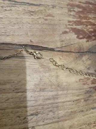 Catenina con ciondolo occhio greco