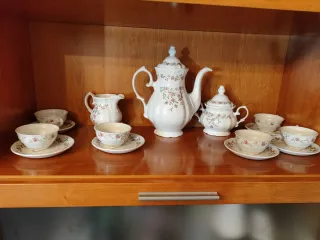 Juego de café porcelana flores rosas