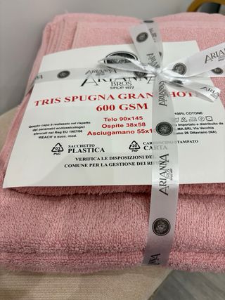 Tris asciugamani ARIANNA cotone rosa