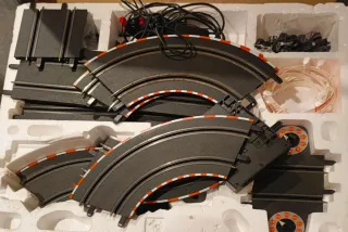 Carrera GO!!! Formula Rivals Scalextric