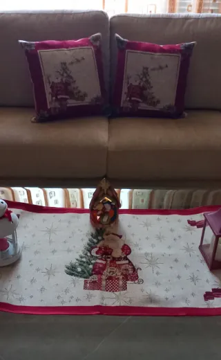 Coordinato Natalizio in gobelin. Nuovo.