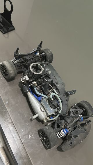 2 Coches RC Gasolina Kyosho 1/10