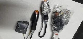 Cagiva Mito 125 frecce LED più intermittenza