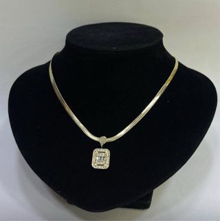 Collar Acero Inoxidable con Colgante