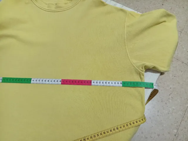 Sudadera vintage Hugo Boss amarilla Talla XL