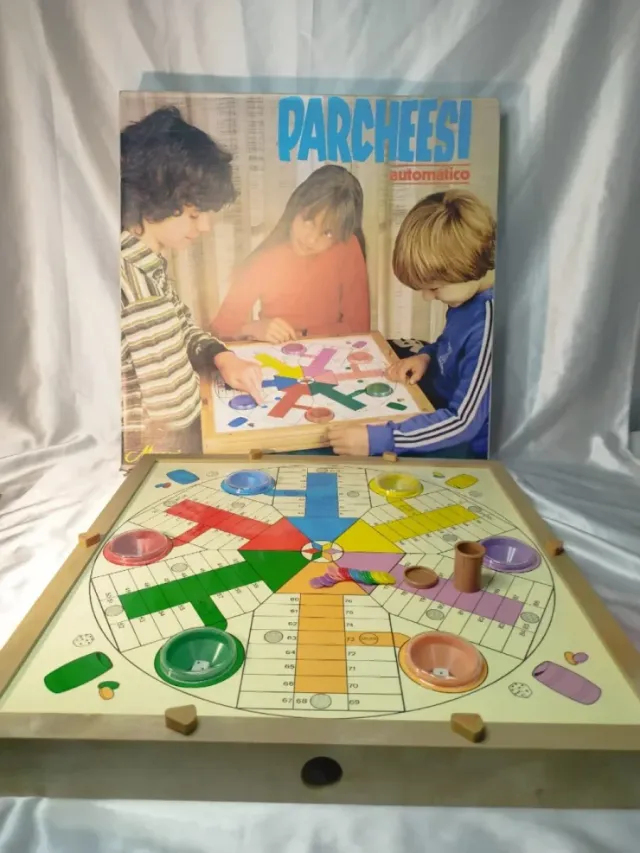 Antigo Parchís Automático para 6 jogadores