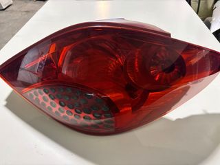 Piloto trasero Peugeot 207