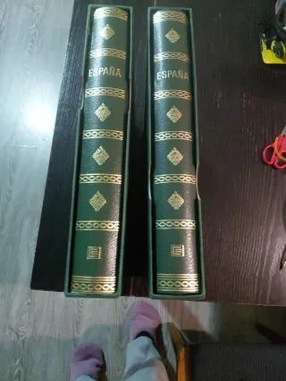 Dos Álbumes de Sellos.