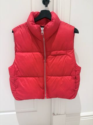 Chaleco acolchado rojo Pull & Bear