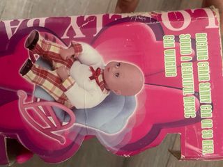 Muñeca con libro Lovely Baby Colección Años 70-80