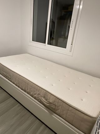 Colchón viscoelastico cama 90cm Ikea
