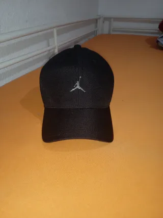 Gorra Jordan Negra