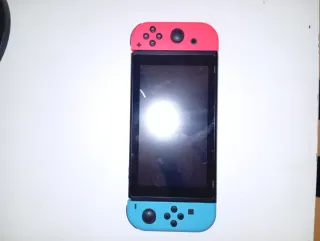 Nintendo Switch Roja y Blanca