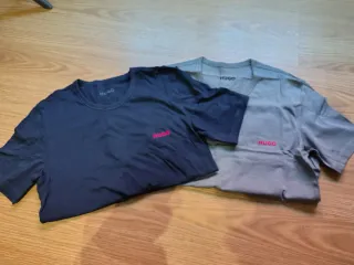2 Camisetas HUGO BOSS Talla S