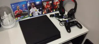 PlayStation 4 1TB