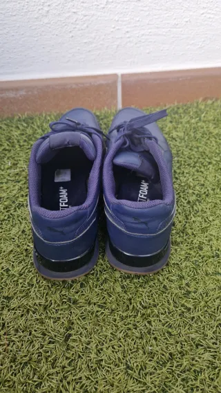 Zapatillas Puma de piel Soft foam.