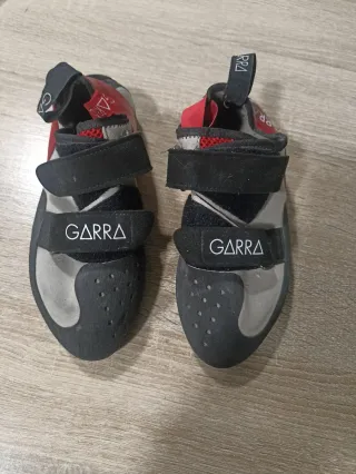 Pies de gato Garra Unkai Talla 37