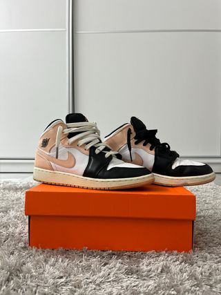 Zapatillas Nike Jordan Rosa y Blanco